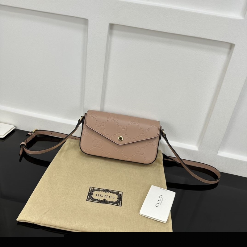G*u*i satchel bags